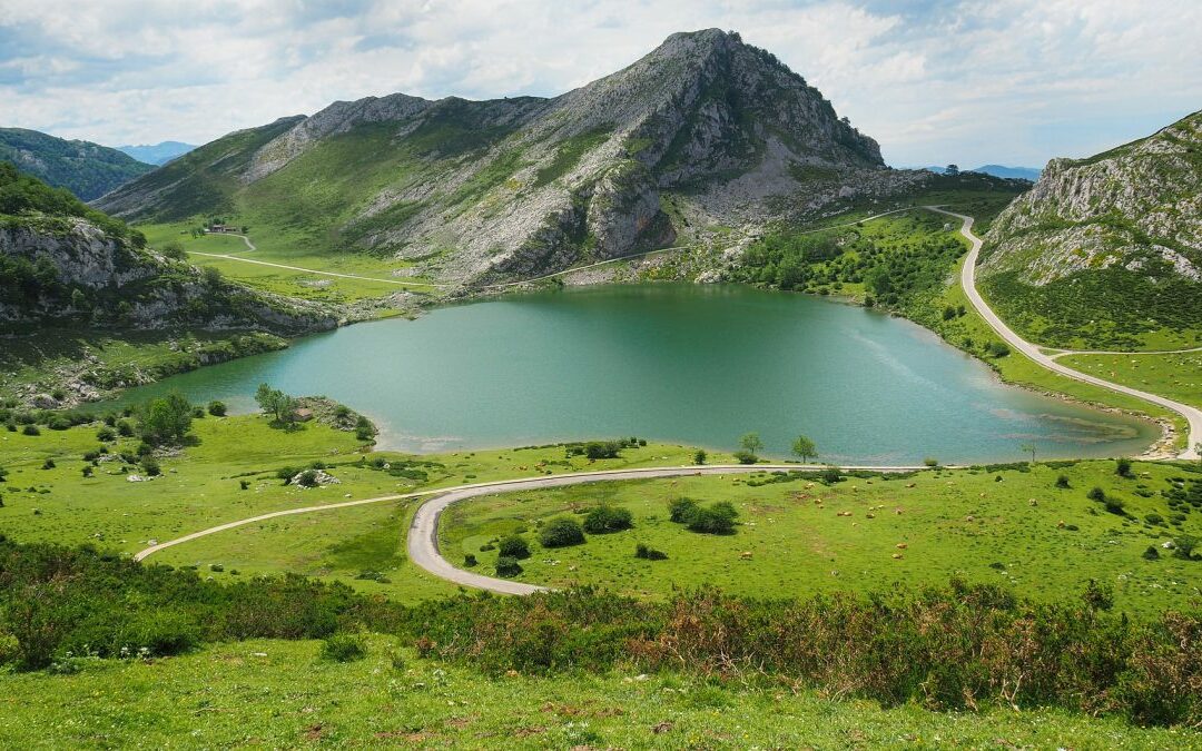 VETERANOS ACTIVOS | RUTA COSTA NAVIEGA-LAGOS DE COVADONGA-RUTA DEL CARES (Asturias)| DEL 23 AL 25 DE SEPTIEMBRE DE 2025
